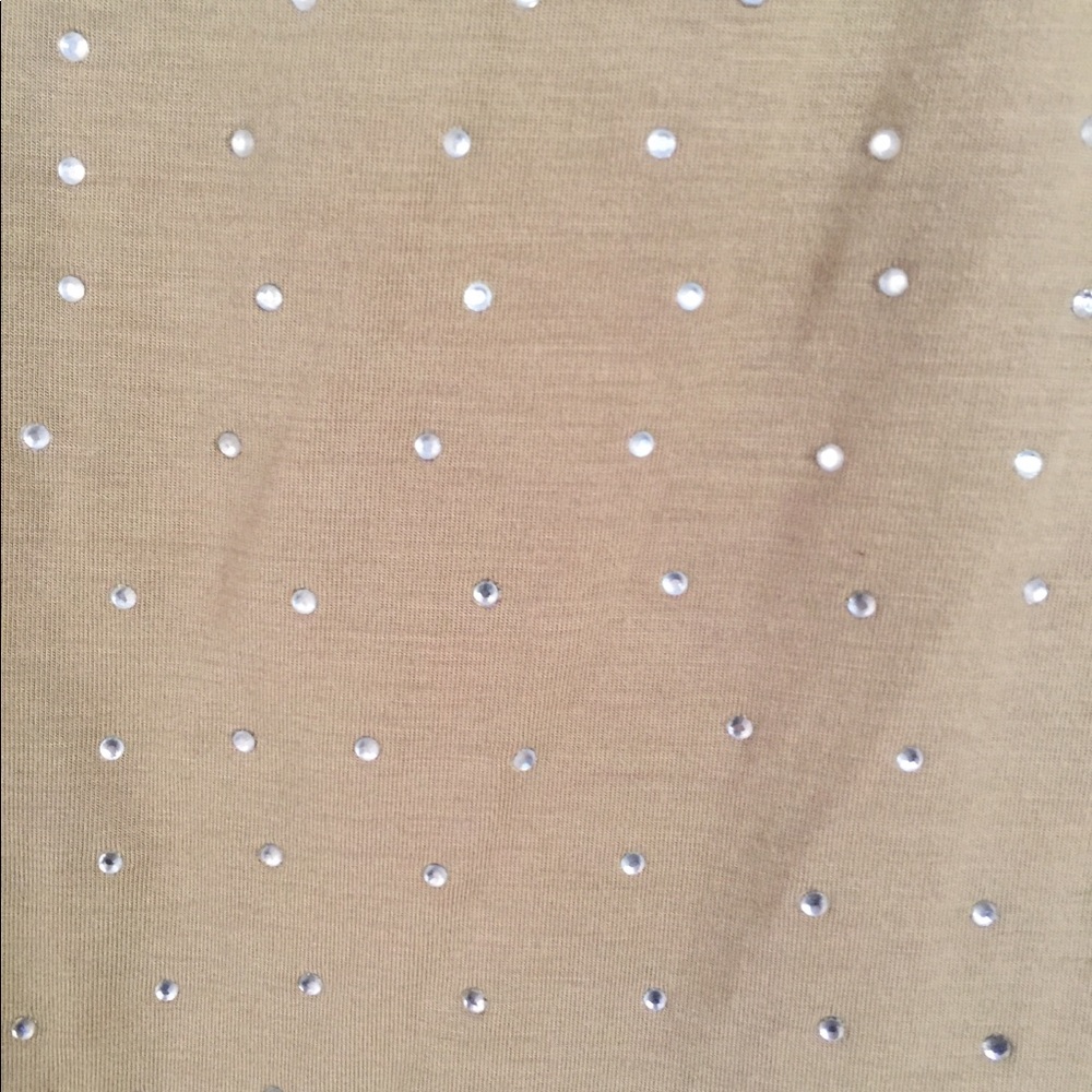Tan Rhinestone Shell Stretchy Tank Size Medium - Picture 3 of 7